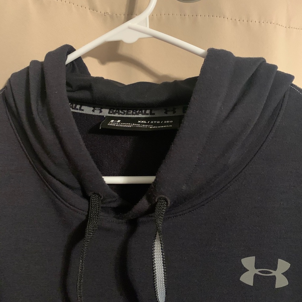 Under Armor Baseball Short Sleeve Hoodie